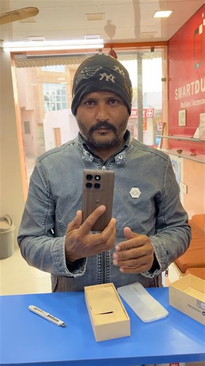 Motorola Edge 60 Pro Sale 😱#shortsfeed #shorts #ytshorts #youtubeshorts #techshorts #trendingshorts