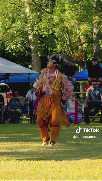 Boys smoke dance - buck town pow wow