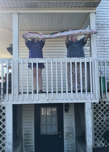 My 1st finished quilt! #quiltdrop #doublecrossedquilt #scrapquilt | Quilting TikTok