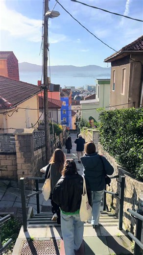 It’s a girls weekend! #girls #weekend #friendship #grateful #travel