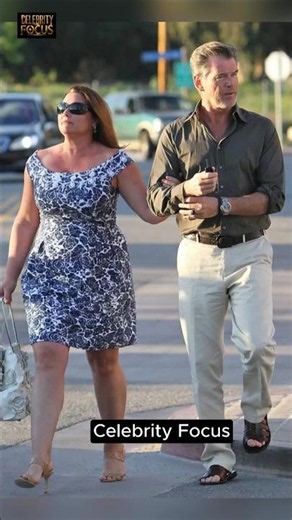 Pierce Brosnan and Keely Shaye Smith Mamma Mia Black Halter Dress Blue Carpet Glow ❤️