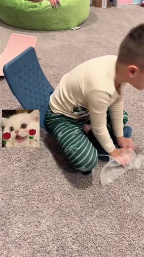 video, Children's Exercise Rotating Toy, Children's Rotating Chair, Birthday Gift BodyCoordinatio...