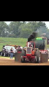 Did the 1206 make a full pull?? #farmstock #ih1206 | Farm Stock Tractor Pullers