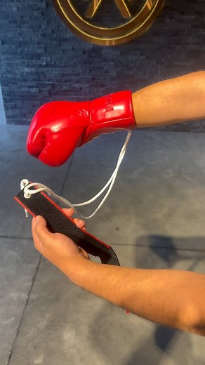 BOXFIT UK on Instagram: "Get ready up quickly and securely with the Phenom Boxing EzyLace Strap, enjoying the perfect fit and performance of lace-up boxing gloves, all without needing assistance. Designed to maintain all the advantages of traditional lace-up gloves, the EzyLace Strap guarantees no sacrifice in fit, performance, or functionality. Available in store & online✅ Multiple colours available🔥"