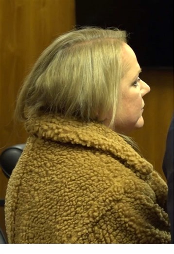 A Grosse Pointe woman plead guilty today to mishandling thousands of dollars meant for her child's hockey team. The money was supposed to pay for tournaments and ice time, but as CBS News Detroit's Julia Avant found out, other parents say she used the team's money for personal expenses. #hockey #youthhockey #crime #news #detroit