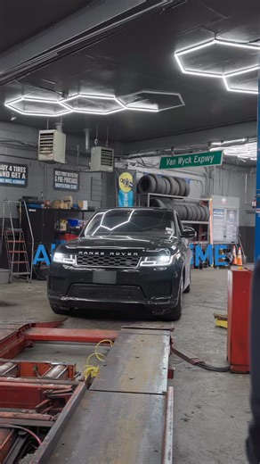 Car pulling to one side? Uneven tire wear? 🚗💨 A proper wheel alignment keeps your ride smooth, straight, and safe. We dial in your alignment to protect your tires, improve handling, and extend tire life. Book your alignment today and drive with confidence. 📍 Queens: 153-36 Rockaway Blvd, Jamaica, NY 11434 📍 Long Island: 76 S Long Beach Rd, Rockville Centre, NY 11570 📞 (347) 433-3740 #AutoTechPitstop #WheelAlignment #TireAlignment #CarMaintenance #QueensNY #LongIslandAuto #SuspensionWork #Dr