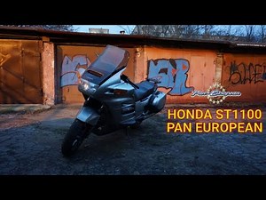 Time Capsule: Honda ST1100 Pan European Review.
