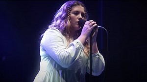 Olivia Vedder performs "My Father's Daughter" at Ohana Festival: Watch