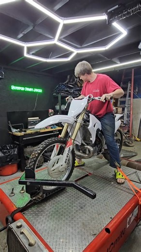 Stupid Fast John on Instagram: "How much HP? 2003 Honda cr250r (unbelieveable) #honda #2stroke #fun #dyno #stupidfastjohn #fastjohn"