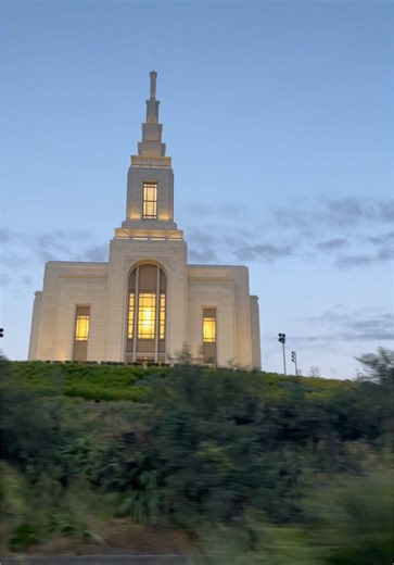 Exploring the Beautiful Auckland Temple, New Zealand