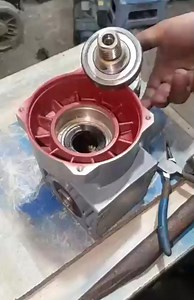0.5 Hp Sew Gear Motor Fitting Process #reelsvideo #reelsviral #foryouシ #short | Mechanical Tips