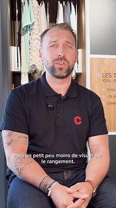 💬 Là, la parole aux concepteurs ! [🔎 focus dressing] Pas toujours simple d’organiser son dressing pour qu’il soit à la fois pratique, bien rangé et adapté à ses besoins, n’est-ce pas ? Alexis, concepteur chez Cuisinella Grande-Synthe, répond à toutes vos questions ! 👕 Et vous, quelle est votre astuce pour un rangement au top ? | Cuisinella