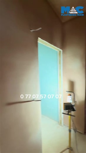 Plastering Progress: Smooth Finishes in London