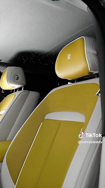 Rolls Royce Magic: The Ultimate Luxury Car Experience