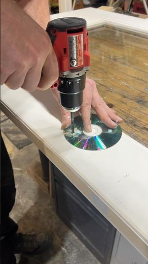 The Old Compact Disc Trick #woodworking #drill #carpentry