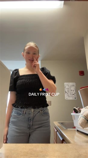 fruit cup of the day!! 🍊🫐🍇 countdown to finish all my food before spring break is ON