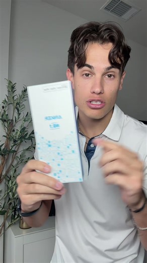 POV: your phone is always dying when you’re out 😭 This Anker Zolo 20,000mAh power bank is a lifesaver. It can charge your phone multiple times and it’s perfect for travel, long days out, or emergencies. I grabbed it on TikTok Shop and it’s easily one of the most useful tech accessories to keep in your bag. If your battery is always at 5%, you need this. #tiktokshop #tiktokshopfinds #techgadgets #powerbank #ankertechnology @AnkershopUS