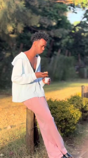 Exploring Somali Culture Through Social Connections