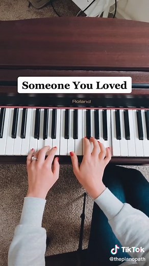 Easy Piano Songs for Beginners