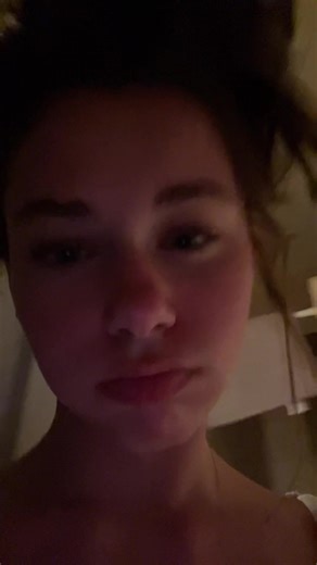 ew this is such an awkward lip sync sorry #fyp #xyzbca #brownhair #relatable #trending