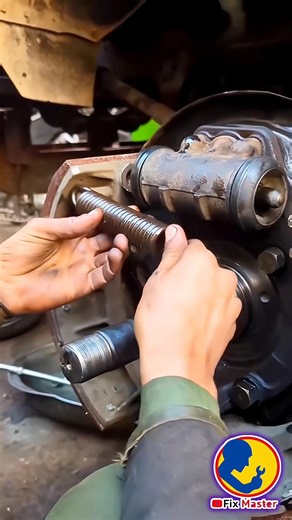 Mastering the Heavy-Duty Brake Spring 😱 | Truck Brake Repair Satisfying 🔧 #Shorts