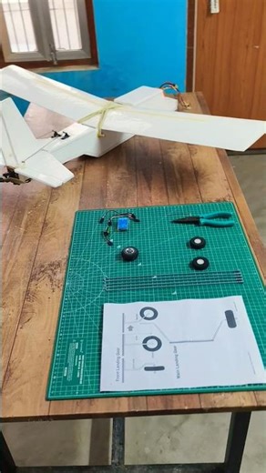 RC Plane Upgrade 🛫 | Gyro | Landing gear #shorts #airplane #aviation