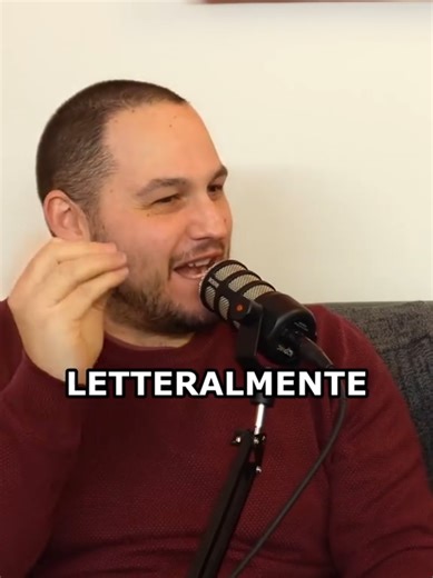 Hai un intero studio di registrazione in tasca e forse non lo stai ancora sfruttando al massimo delle sue potenzialità 📱 🎧️ Corri ad ascoltare il nuovo episodio di Guida Rapida per gli Artisti per scoprire come trasformare il tuo smartphone in uno strumento professionale