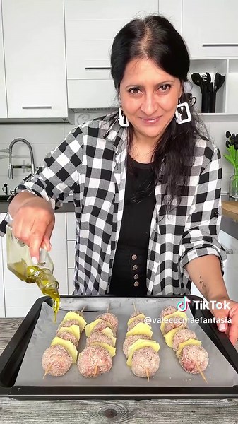 Spiedini di Polpette e Patate: Ricetta Facile e Gustosa