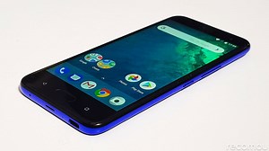 HTC U11 Life Review: Familiar Face, New Talents | Recombu