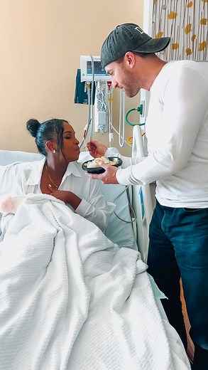 My little vacuum cleaner🤣🌮 tag yours😂#couple #relationships #husbandandwife #boyfriend | 𝐏𝐑𝐈𝐓𝐈 & 𝐉𝐄𝐑𝐄𝐌𝐘 𝐇