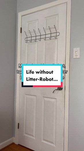 Say goodbye to to smelly litter and hello to more free time thanks to Litter-Robot 🐱 Click the link in bio to learn more! 🐾 #LitterRobot #LitterBox #CatCare #CatTips