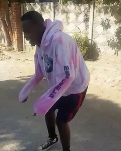 Amanaka #tmu #hausikuda #handikweretechallange ,The most viewed #handikwerete video $500usd the most liked $300 the most commented $200 #tmu TORA MARI UNITED .. send video @bosslashaan 27745352346 | Passion Java