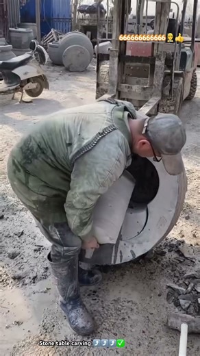 ART CARVING STONE 🪨: Experience worker caving beautiful stone table💫