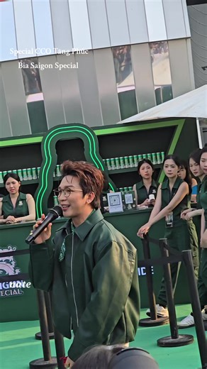 Cuối năm đi gặp CCO của Bia Saigon Special Tăng Phúc!!! Vừa đc ăn ngon, vừa được uống bia lạnh, rùi đc giao lưu với CCO nữa! #TangPhuc #BiaSaigonSpecial #BiaSaigon #ToaSacTetSaiGon