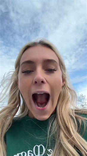 My asthma didnt like the run club #run #running #runclub #friends #comewithme #inhaler @Reneé Noe come with me to a running club with asthma