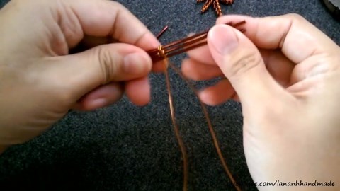 Simple maple leaf pendant for beginners - DIY wire jewelry 31