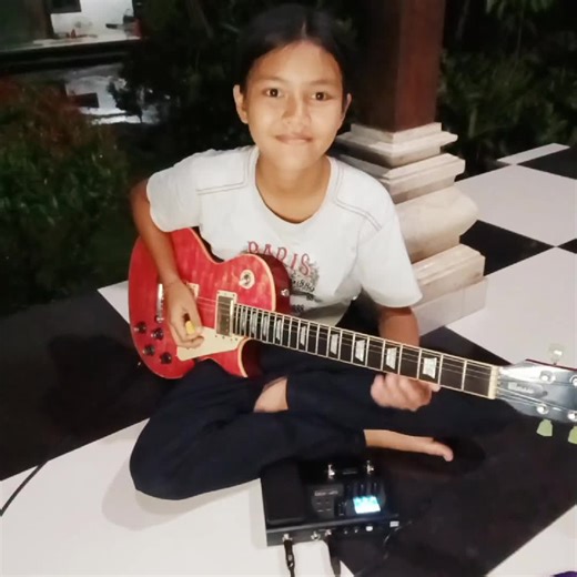 #belajar #gitar #solo #rebelionrose #antaraakukamudansamudera #guitar #cover #valetongp100 #ivucreator #fstring @valeton_id