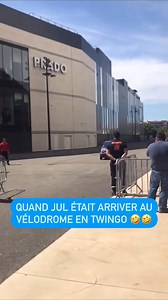 Quand Jul était arrivé au Vélodrome en twingo 😂 | Nouveau Clip