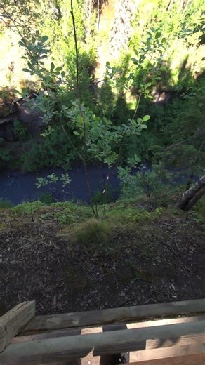 Thunderbird falls ,cataratas en Anchorage