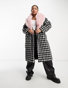 Urban Code Plus longline houndstooth overcoat with pink faux fur collar | ASOS