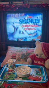 The Smurfs’ Christmas special first aired on NBC 43 years ago today on December 13, 1982 🎄📺 Watch ’til the end for some O-R-E-O Christmas nostalgia from this 1986 rebroadcast 🎅🏻🍪 #80s #genx #thesmurfs #nostalgia #80schristmas | 80s Deennice