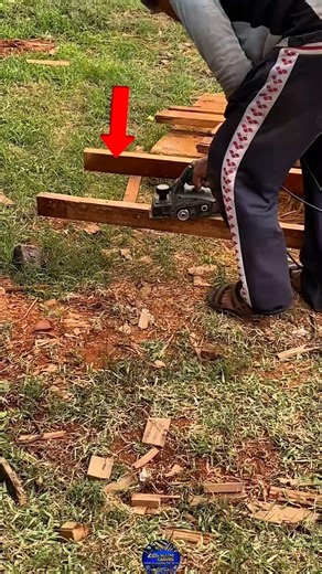 This Wood Planer Technique Makes Rough Timber Perfectly Smooth!