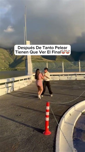 Ay el amor de estos compatriotas #Shorts #criismundial