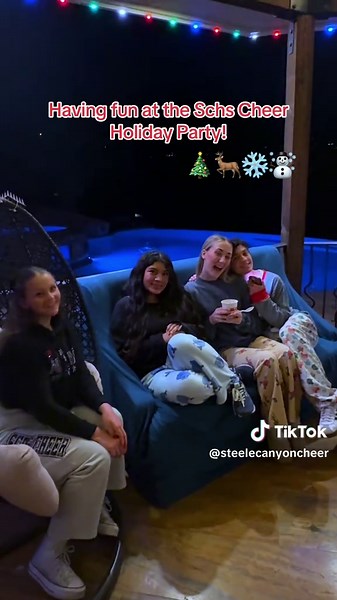 Love the Comp Team! 🤍🤍 #cheer #cheerleader #compcheer #competitioncheer #highschool #party #holiday #christmas #fyp #foryoupage #fypシ