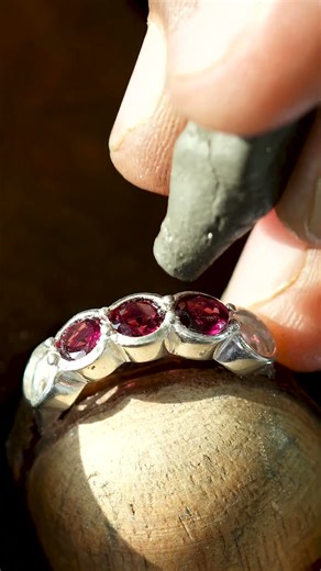 This Is How a Perfect Bezel Setting Is Done 💍✨ #jewelleryaddict #garnet