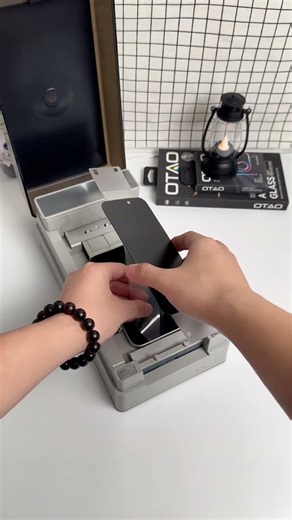 The automatic screen protector machine, hassle-free and labor-saving#otao #screenprotector #iphone