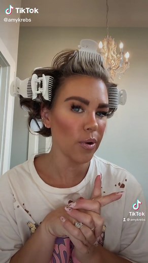 Hot Rollers Tutorial: Experimenting with Different Styles for Short Hair
