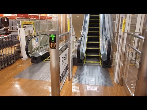 イオンつくば店 エスカレーター【HITACHI】