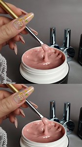 Beauty distribution on Instagram: "Découvre le Gel de Construction « Infinity Constructor Cover Nude » pour une manucure parfaite ! Dis adieu aux gels qui manquent de tenue, coulent et n’adhèrent pas bien à l’ongle. Avec notre Gel de Construction Infinity Constructor Cover Nude, ces soucis ne seront plus qu’un lointain souvenir ! Formulé pour offrir une adhérence optimale à l’ongle, notre gel te garantit une durabilité exceptionnelle pour tes poses. N’attends plus, commande le tien dès aujourd’h