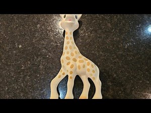 Review | Sophie la girafe